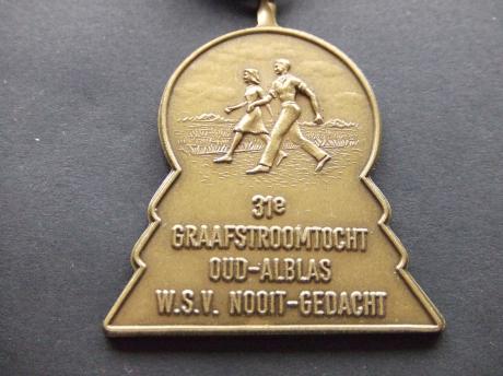 Oud alblas gemeente Molenwaard 31e graafstroomtocht ( Wandelsportvereniging Nooit Gedacht)